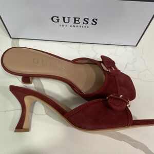 GUESS Womens Red Suede Buckle Slide Sandals